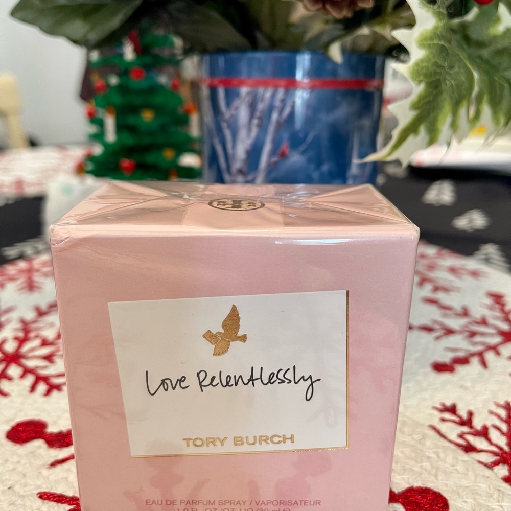 Tory Burch Love Rentlessly 1.0 Oz Parfumerie